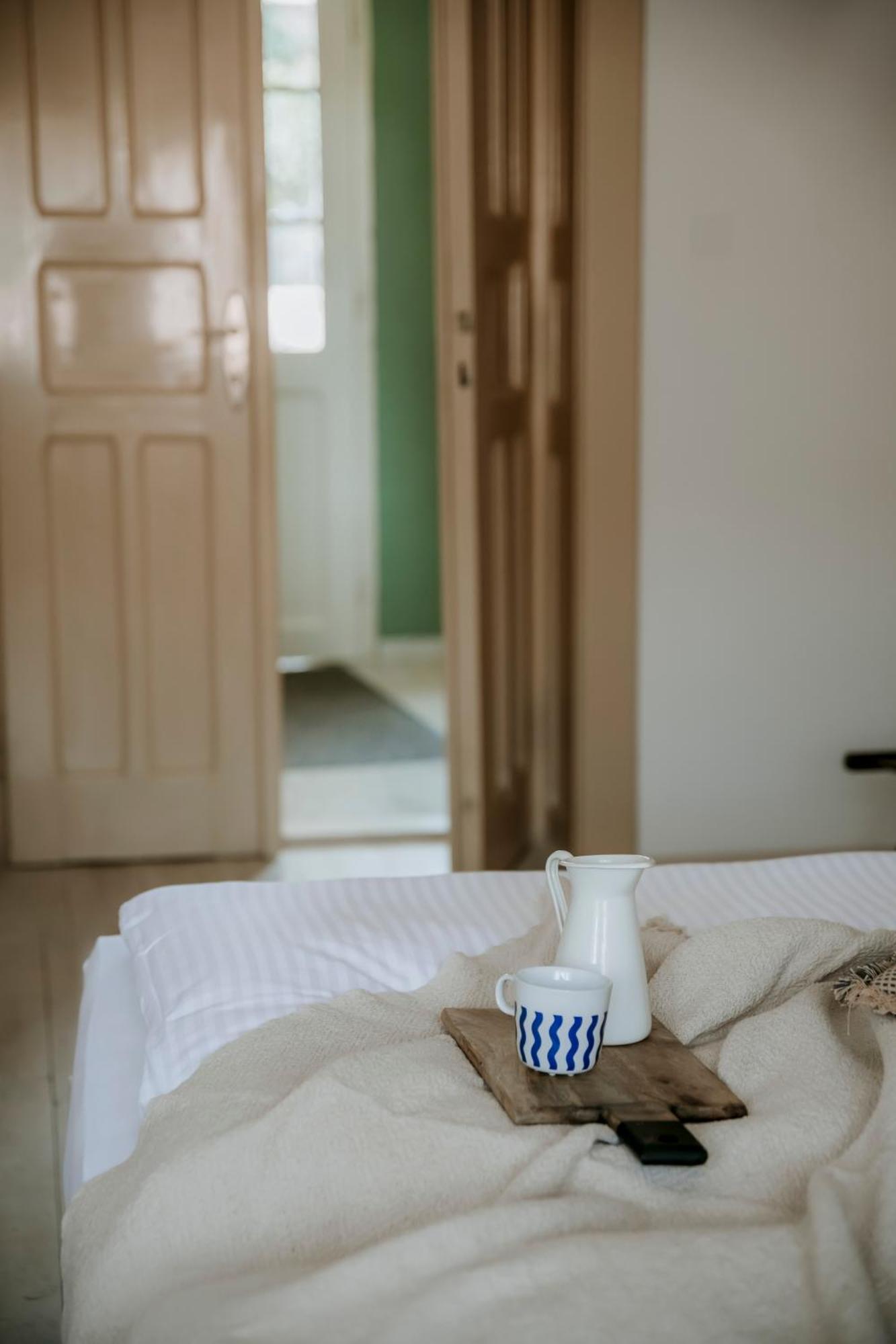 Ako Doma Hotel Poltar Bagian luar foto
